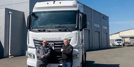Логистическая компания из Магнитогорска приобрела партию тягачей КАМАЗ-54901 юбилейной серии