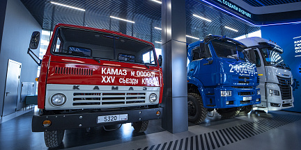Первому автомобилю КАМАЗ исполнилось 50 лет